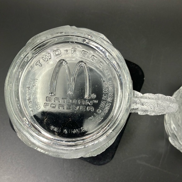 Batman Forever McDonald’s Villian Glass Mug Set- 1995 - Picture 4 of 16